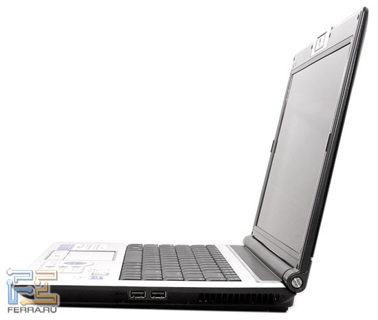 ASUS F8S: внешний вид в открытом состоянии