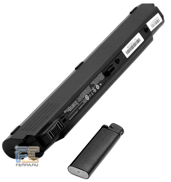Desten EasyBook P852: аккумулятор