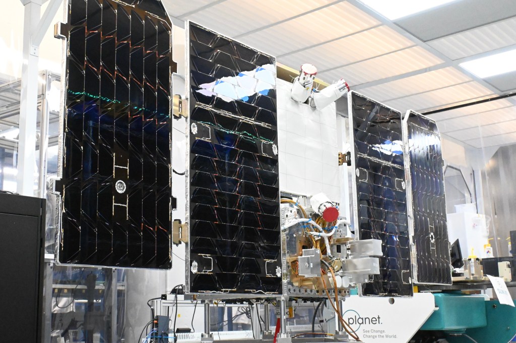 Спутник Planet Labs с вычислительным модулем Google TPU